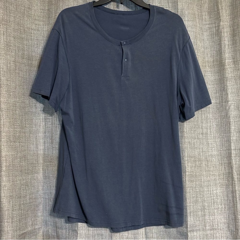 Lululemon 5 Year Basic Short Sleeve Henley (Mach Blue)
